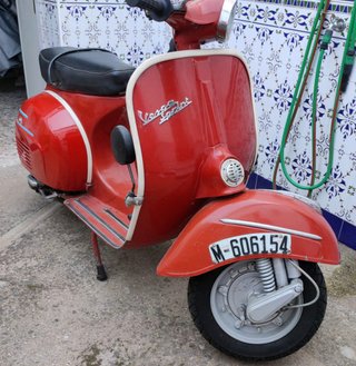 Vespa Sprint Serie Iris 1967 Roja