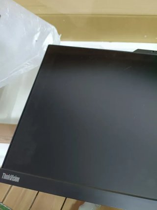 Monitor Lenovo ThinkVision T24v-10 23.8
