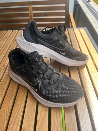 Zapatillas Nike Zoom Winflo 8 Shield Negras