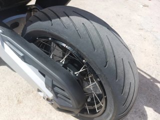Honda X-ADV 750 Negra/Gris