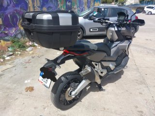 Honda X-ADV 750 Negra/Gris