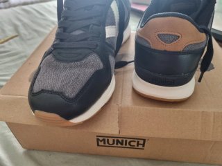 Zapatillas Munich -Alpha 41- Unisex Talla 40