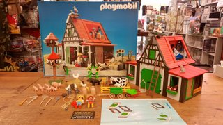 PLAYMOBIL 3716 ANTIGUO SET GRANJA COMPLETO EN CAJA