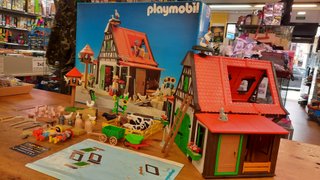 PLAYMOBIL 3716 ANTIGUO SET GRANJA COMPLETO EN CAJA