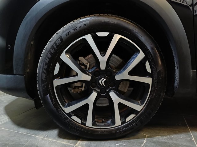 Citroen C5 Aircross HYBRID 225 SHINE PACK