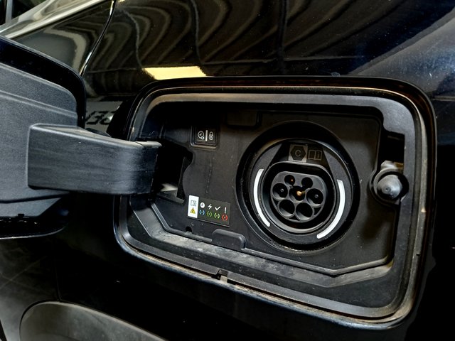 Citroen C5 Aircross HYBRID 225 SHINE PACK