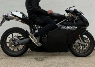 Ducati 749 + kit monoposto Termignoni