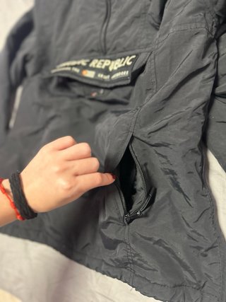 Chaqueta Anorak Pacific Republic Negra