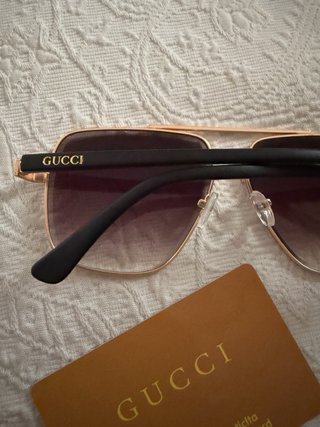 Gafas de sol Gucci Marrón y Dorado