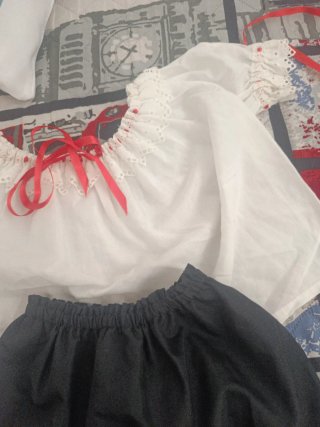 Traje de marenga blanco y negro,