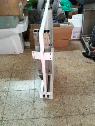 Mesa extraíble plegable MECALDE