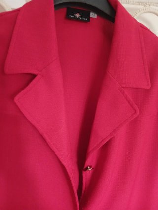 Chaqueta First Avenue Roja Talla 42