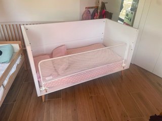 Cuna convertible para bebé