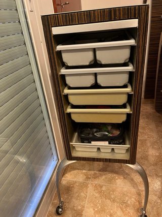 EQUIPAMIENTO DE PELUQUERÍA COMPLETO — Diseño MG