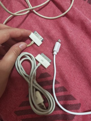 -Cable Lightning Apple Blanco. -Cable Dock 30 Pine
