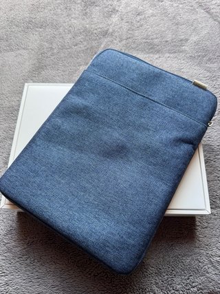 MacBook Air 13 M2 Medianoche