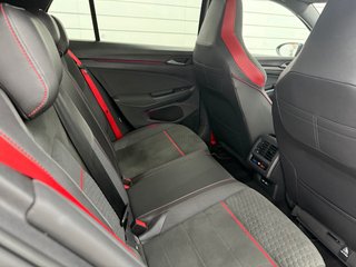Volkswagen Golf 2024