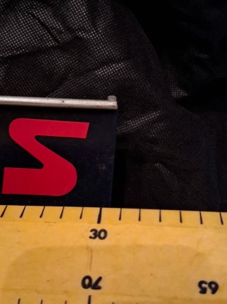 Expositor antiguo con 35gomas de borrar FACTIS