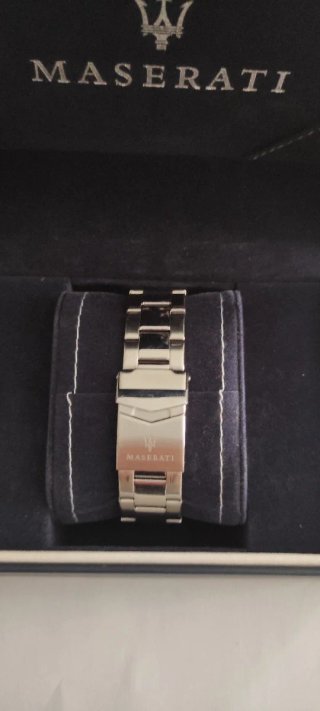 Reloj Maserati Negro y Plateado