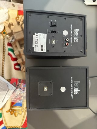Altavoces Hercules DJ Speaker 32 Party