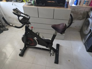 Bicicleta de Spinning Negra