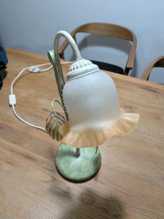 Lámpara mesa vintage flor verde y blanco