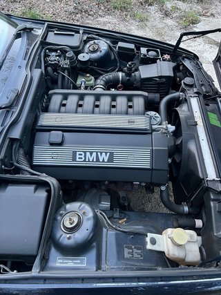 BMW 525i e34