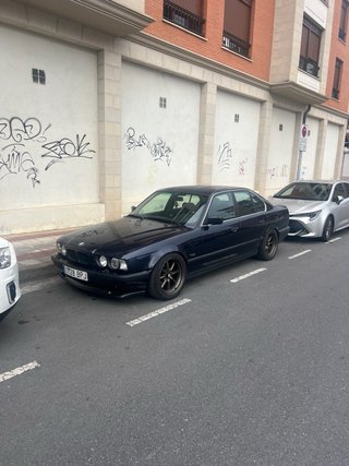 BMW 525i e34