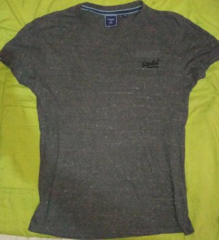 2 Camisetas Superdry Talla XS