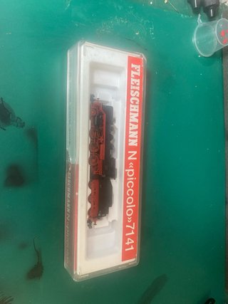 Fleischmann N piccolo 7141 Locomotora
