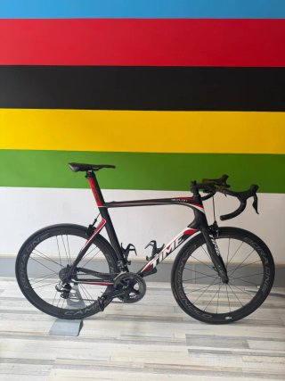 Bicicleta de carretera TIME SKYLON con Durace Di2