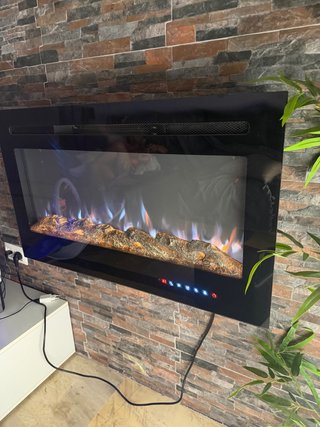Chimenea Eléctrica Calefactora Negra