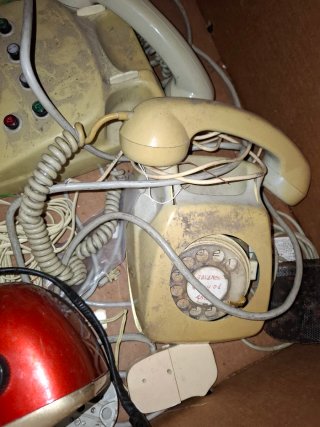 Lote teléfonos antiguos beige