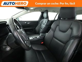 Volvo V60 2.0 B4 Mild-Hybrid Momentum Pro