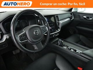 Volvo V60 2.0 B4 Mild-Hybrid Momentum Pro