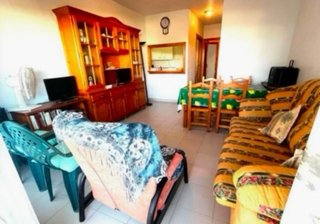 Conjunto de muebles de madera