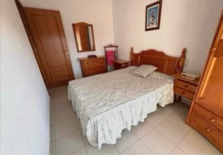 Conjunto de muebles de madera