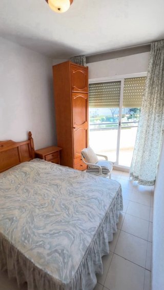 Conjunto de muebles de madera