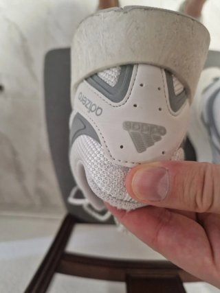 Zapatillas Adidas Adizero aruku Gris/Blanco