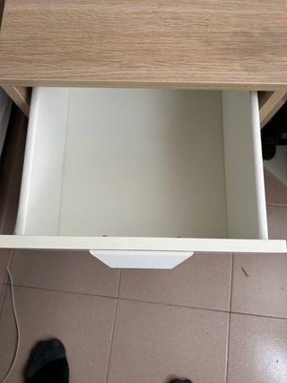 Mesilla Noche Ikea Blanca y Madera
