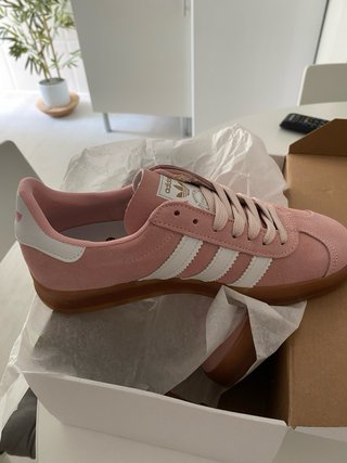 Zapatillas deportivas de chica
