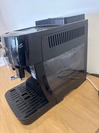 Cafetera DeLonghi Magnifica S Negra