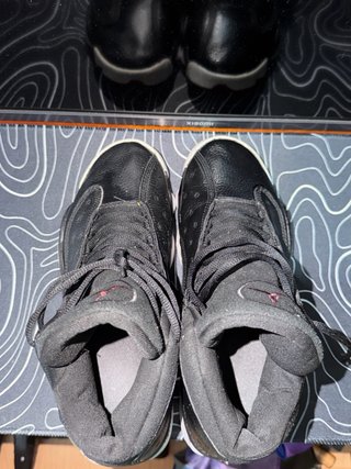 Jordan Retro 13 Talla 43 Negro/Rojo