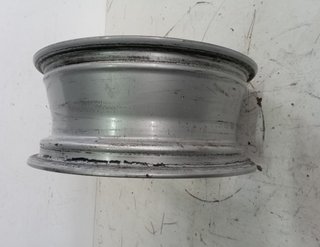 Llanta seat 474399 6 j x 15 h2 et33 ibiza (6j5)