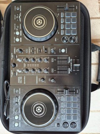 Controlador DJ Pioneer DDJ-400