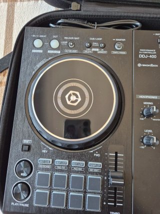 Controlador DJ Pioneer DDJ-400