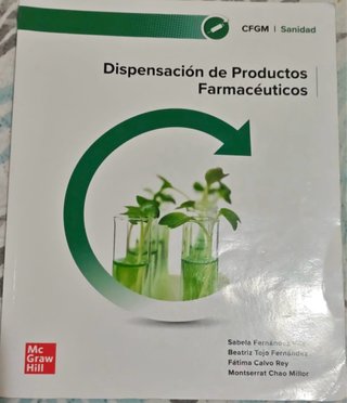 Libros 1° grado medio de farmacia y parafarmacia.