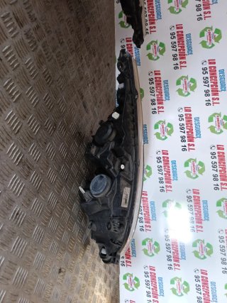 2 Faros Delanteros Citroen C4 (2007)