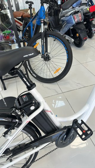 Bicicleta Eléctrica RC820 Pro Tour 700C