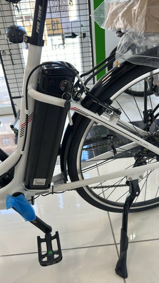 Bicicleta Eléctrica RC820 Pro Tour 700C